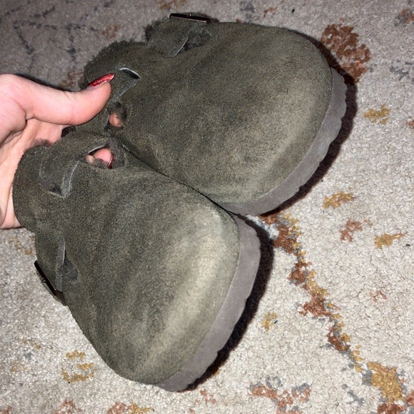 Birkenstock Boston Clog Shearling Dark Brown Suede Slippers - Picture 10 of 14